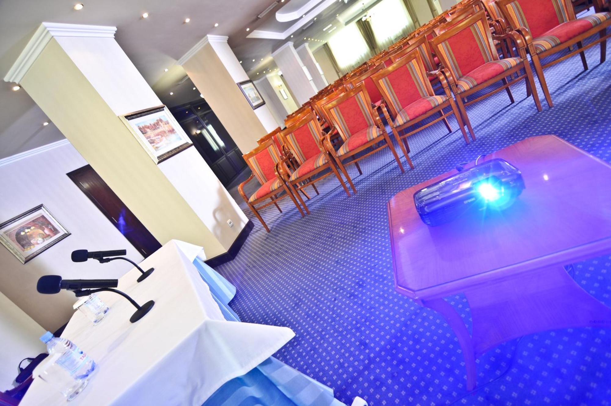 Hotel Grand Tien Shan Almaty