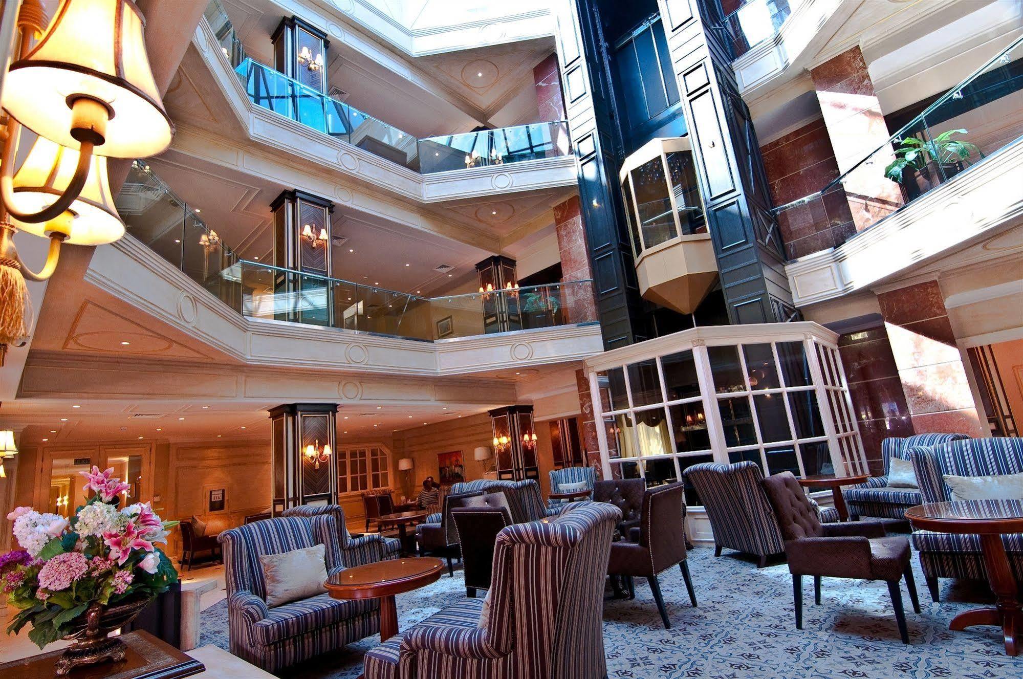 Hotel Grand Tien Shan 4*